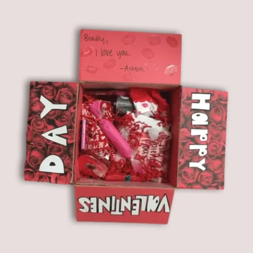 valentine-cardboard-box