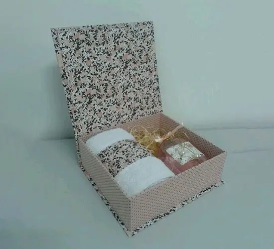 Towel Packaging