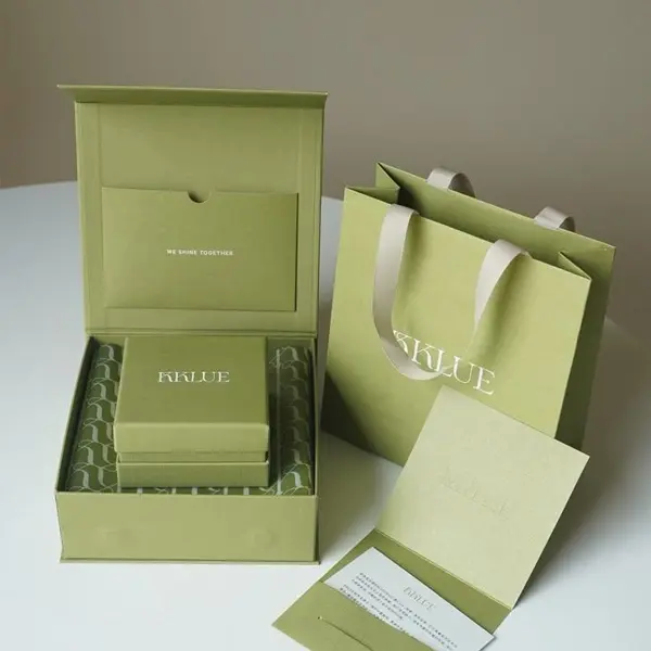 custom-rigid-jewelry-boxes